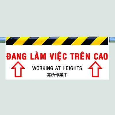 ĐANG LÀM VIỆC TRÊN CAO